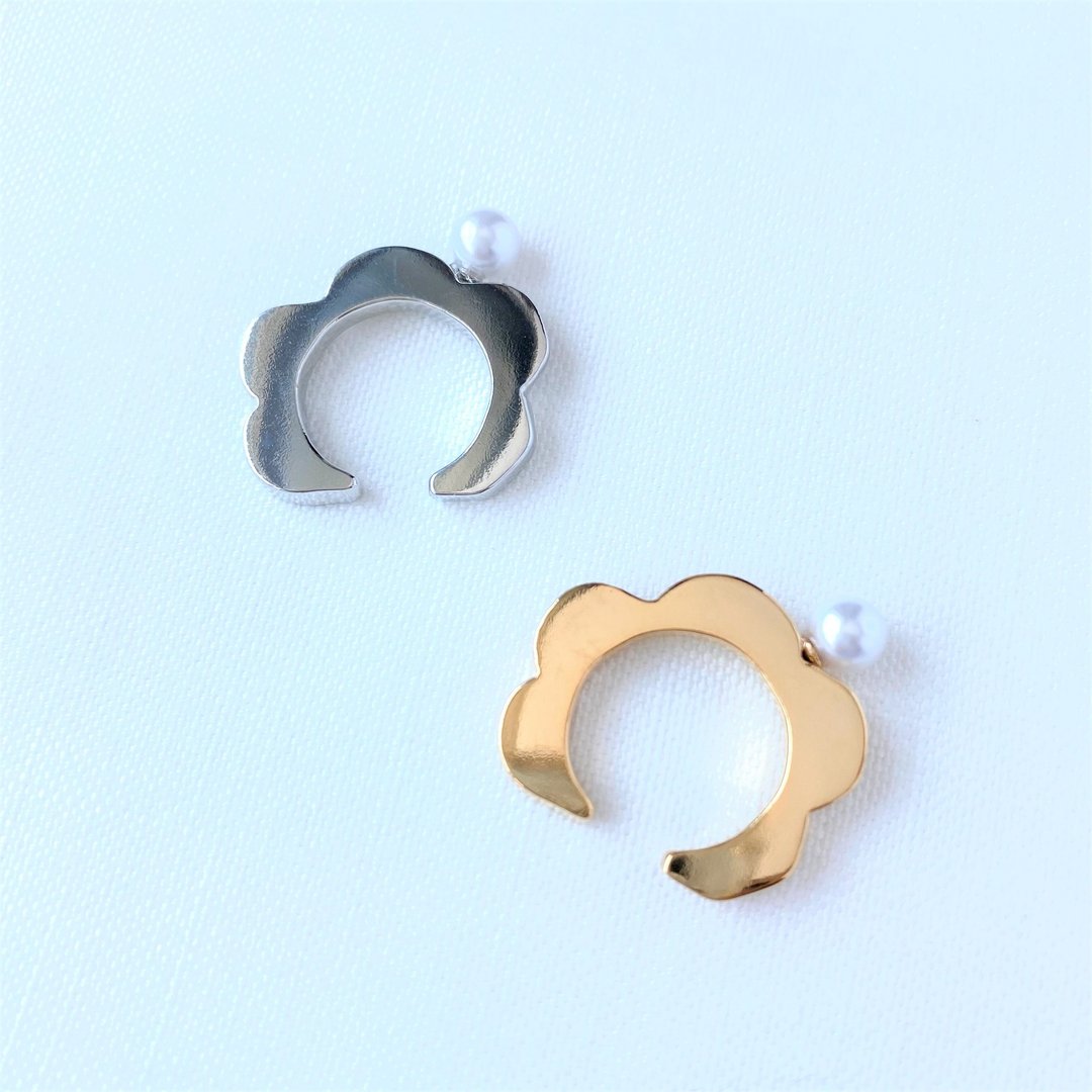 ohana pearl earcuff - 耳环/耳夹 - 其他金属 金色