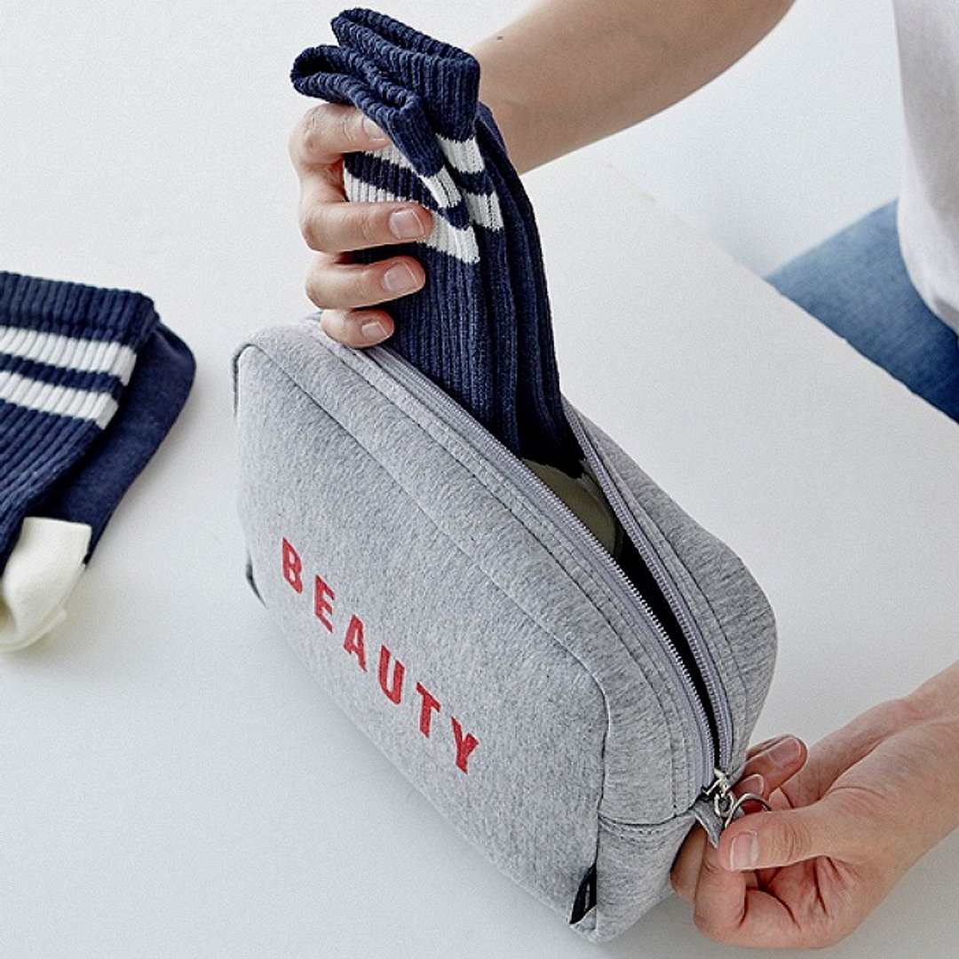 韩国ithinkso 棉柔杂物包SWEATER POUCH(L) 旅游 小物存放 3C周边 化妆包 - 化妆包/杂物包 - 棉 