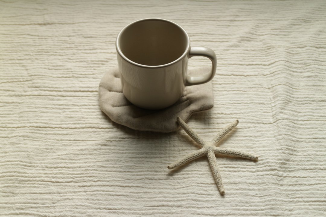 贝壳置物垫 杯垫 / 亚麻 - 杯垫 - 棉．麻 卡其色