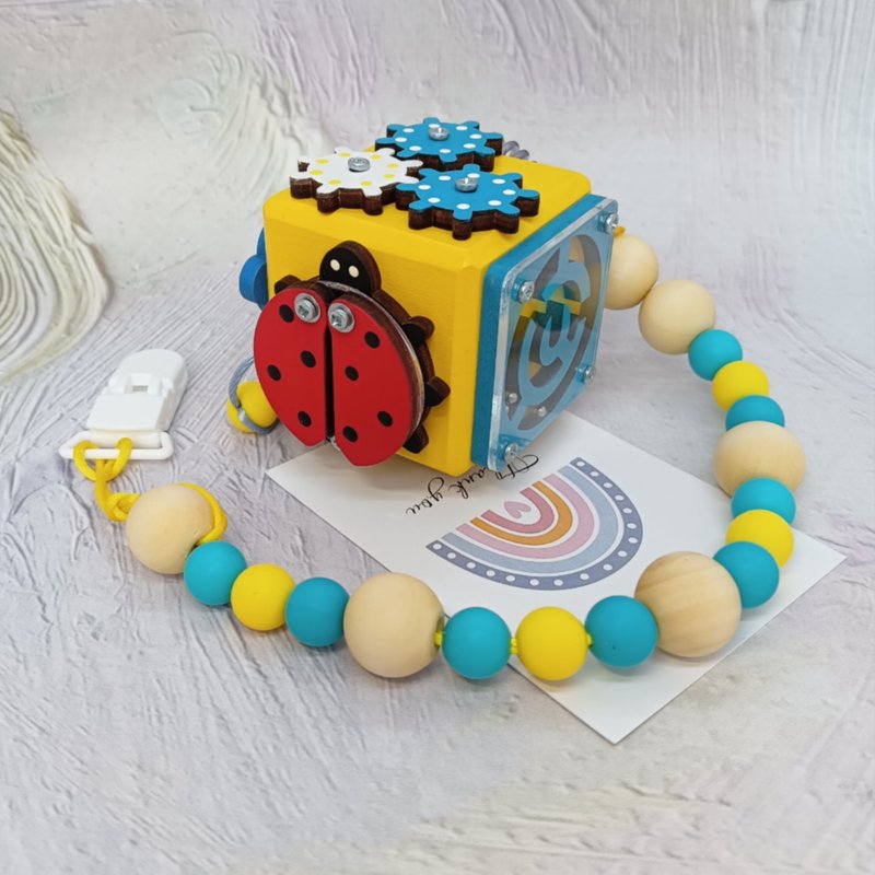 活动魔术方块、1岁旅行玩具、运动技能魔术方块、忙碌板、婴儿礼 - 玩具/玩偶 - 木头 黄色