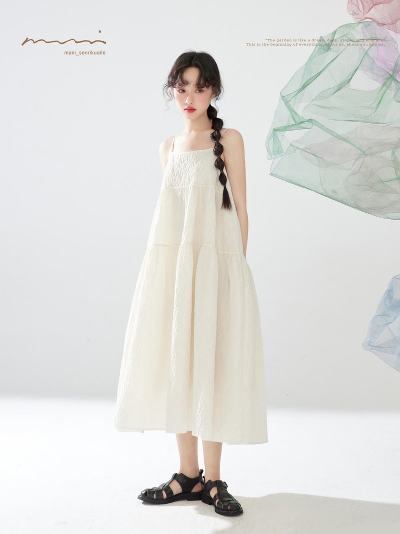 白天使与黑天使 维多利亚 提花 两色入 吊带裙 - 洋装/连衣裙 - 其他材质 白色