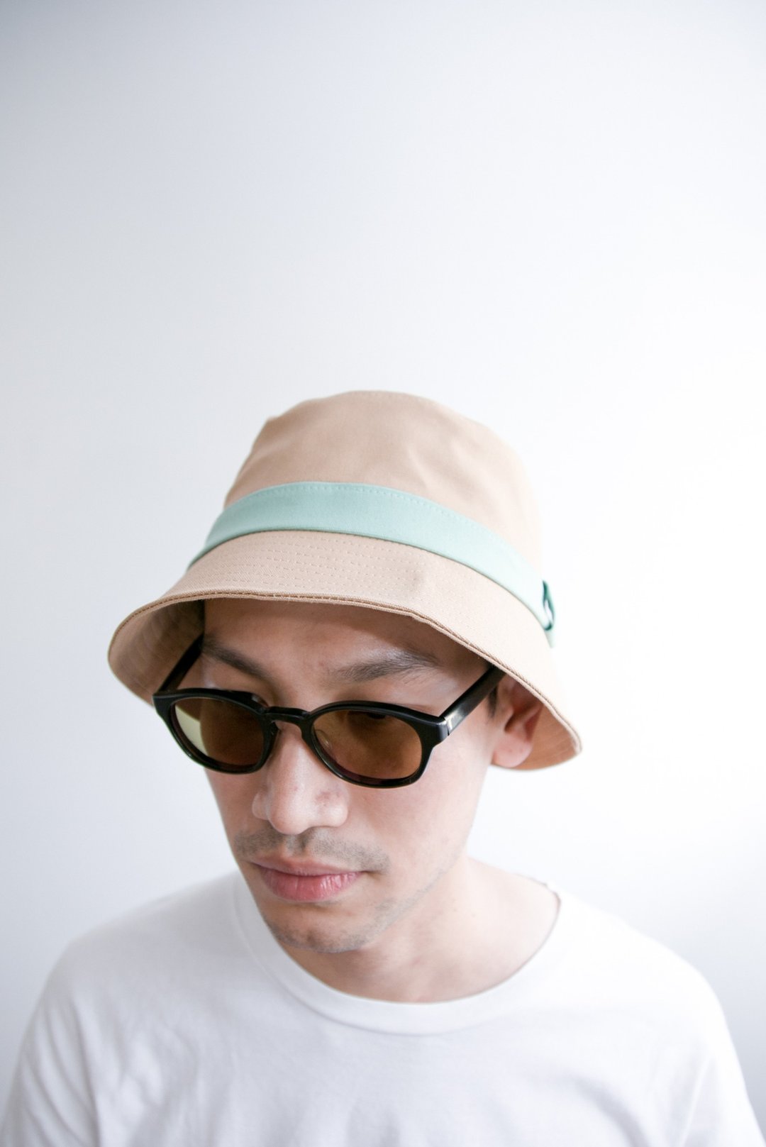 Happy Campers Bucket / Beige / Free Size - 帽子 - 其他材质 