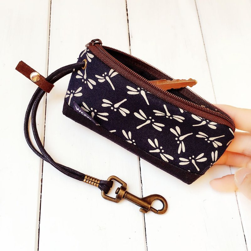 拉链钥匙包 (日和蜻蜓) 日本布 接单生产* - 钥匙链/钥匙包 - 棉．麻 蓝色