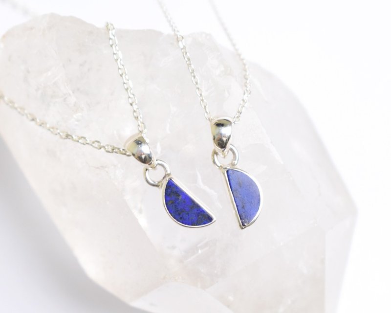 Lapis lazuli half moon pendant top - 项链 - 石头 蓝色