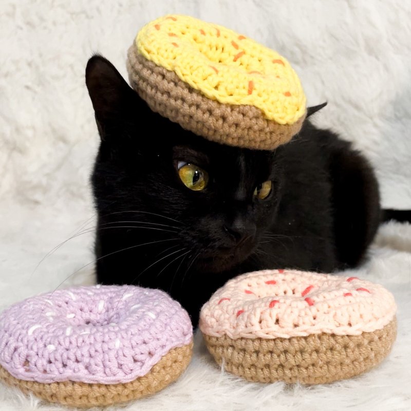编织甜甜圈/猫草包/猫玩具/狗玩具/啾啾声 - 玩具 - 棉．麻 