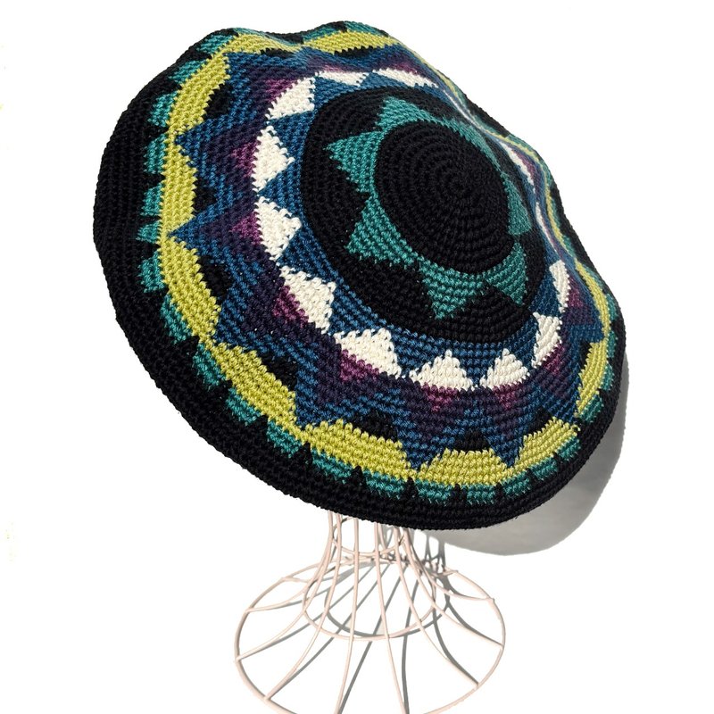 【CROCHETAM】锯齿状 渔夫帽 MULTI BLACK - 帽子 - 棉．麻 黑色