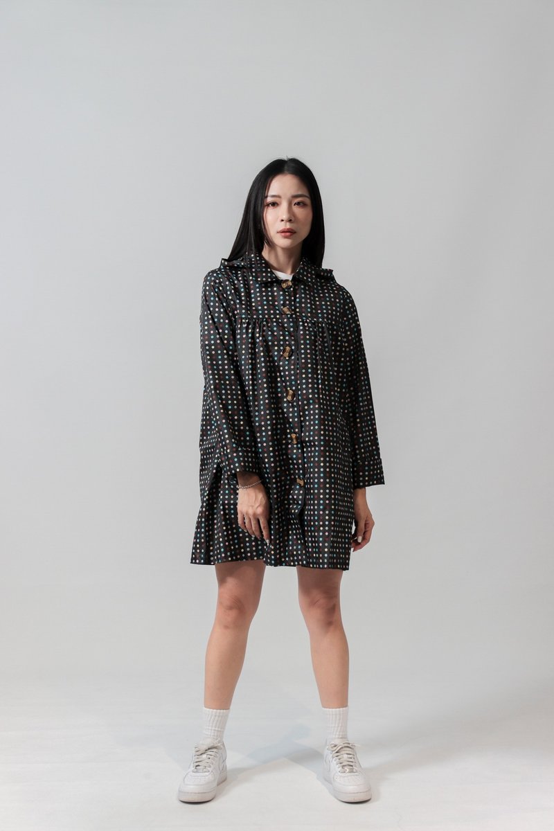 sunrainlike点点物语防泼水风衣 雨风衣 挡风 透气 Trench Coat - 女装休闲/机能外套 - 防水材质 黑色