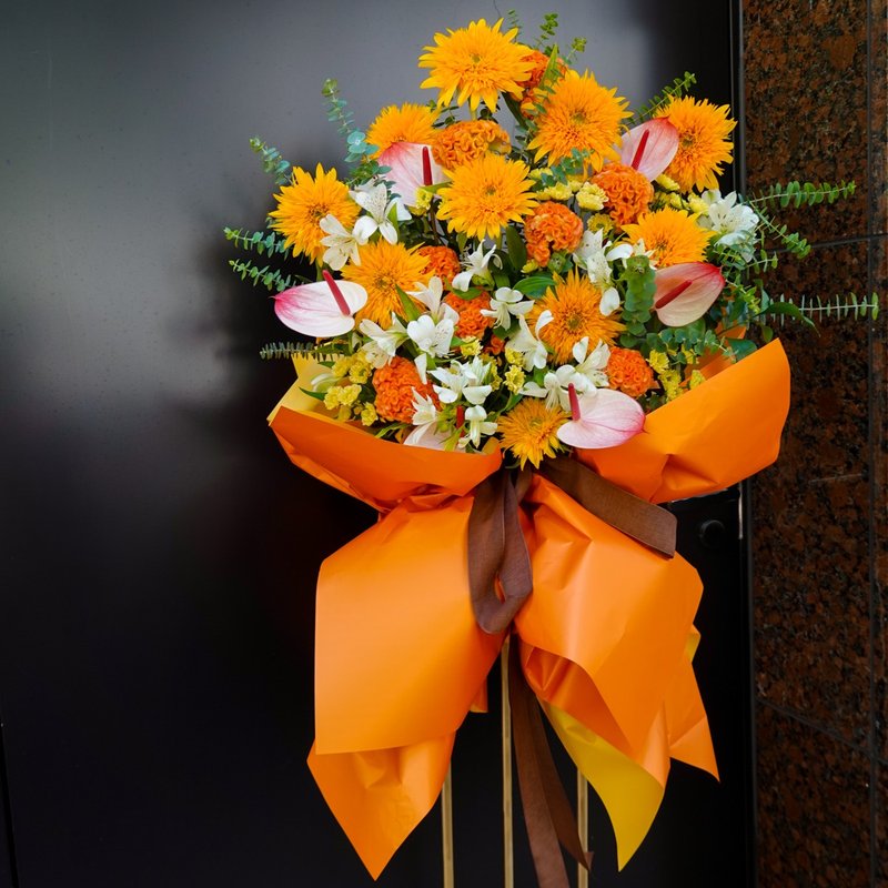 高架鲜花花篮【台北市专车配送】 - 植栽/盆栽 - 植物．花 黄色