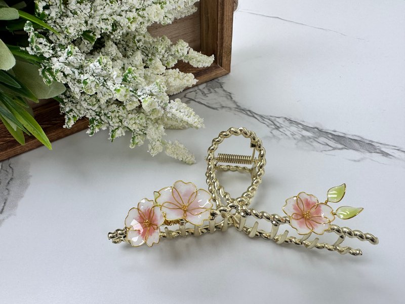 樱花扭纹大抓夹 - 发饰 - 树脂 粉红色