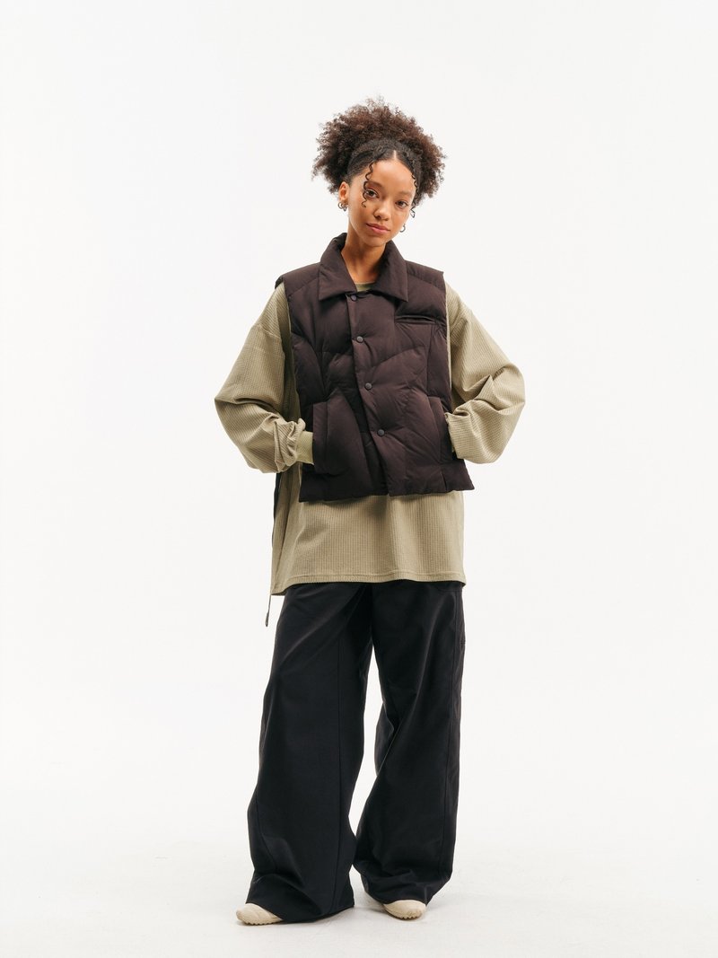 隙柔 / 切线棉背心 / 仿羽绒休闲上衣 - 男装背心 - 其他材质 多色