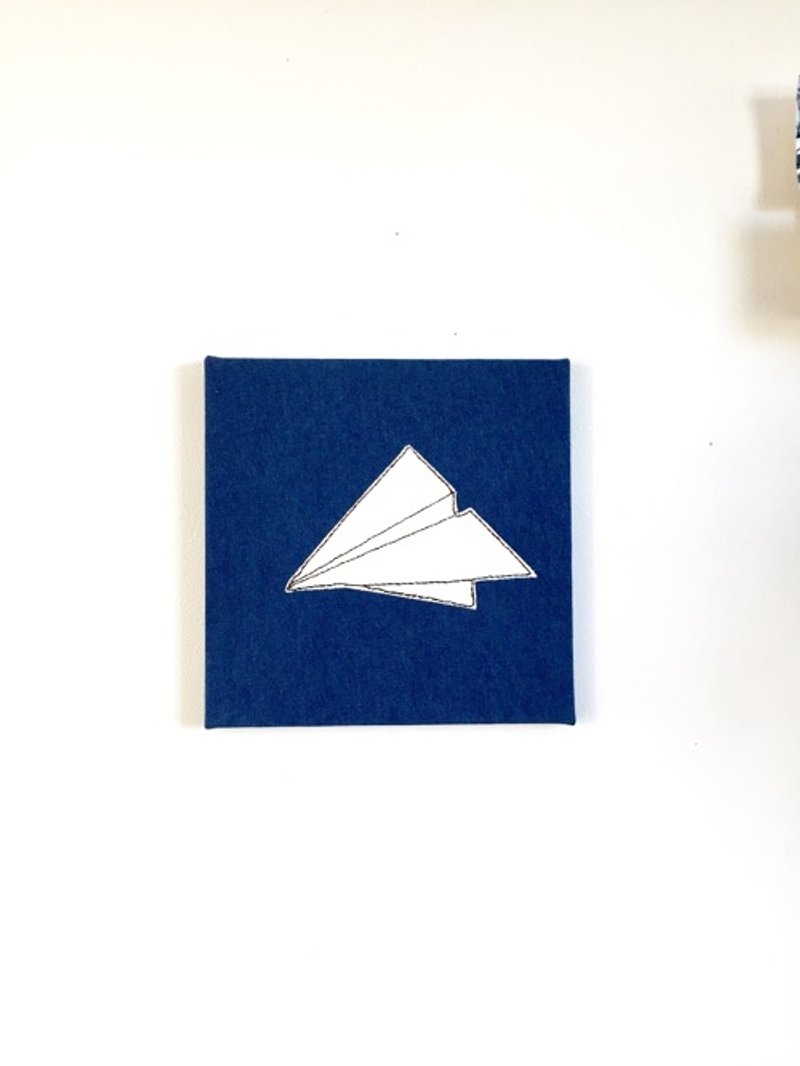 Fabric panel paper airplane - 海报/装饰画/版画 - 棉．麻 白色