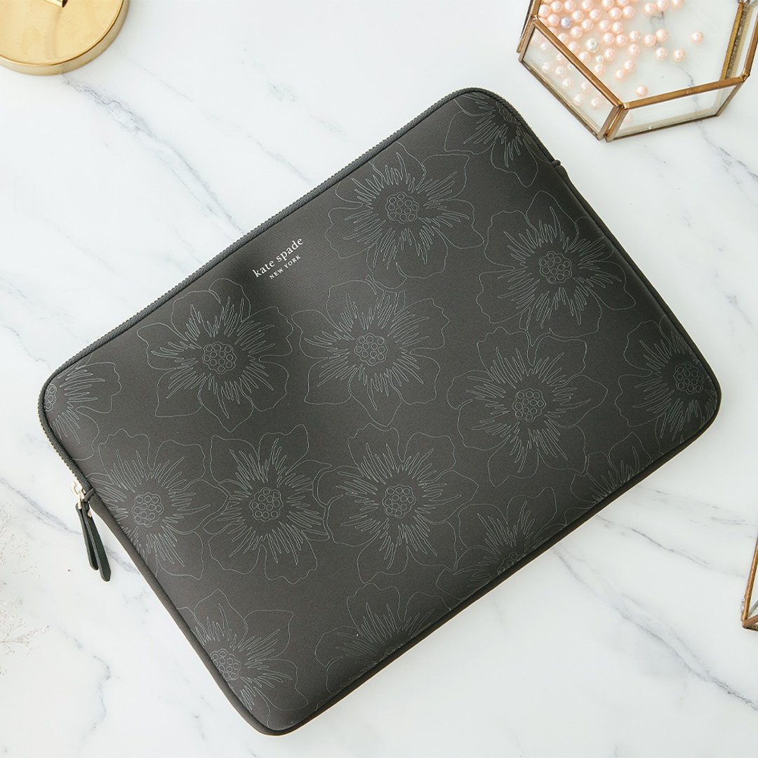 【kate spade】13/14寸精品笔电内胆包 黑色蜀葵压花 - 电脑包 - 尼龙 黑色