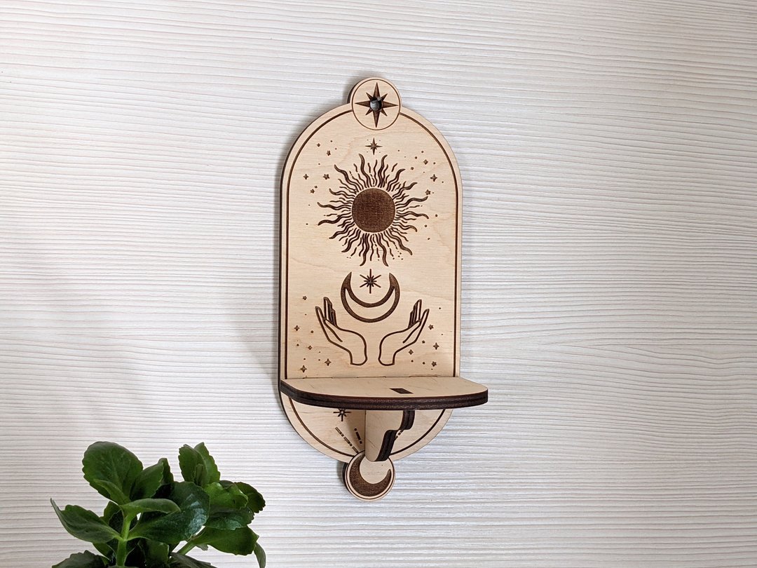 Small wooden sun and moon shelf display for magic things - 摆饰 - 木头 黑色