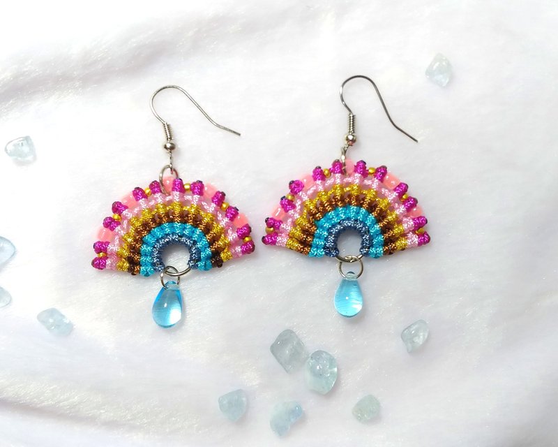 E018-手工编织扇形耳环 盛夏日本扇舞 - 耳环/耳夹 - 尼龙 粉红色