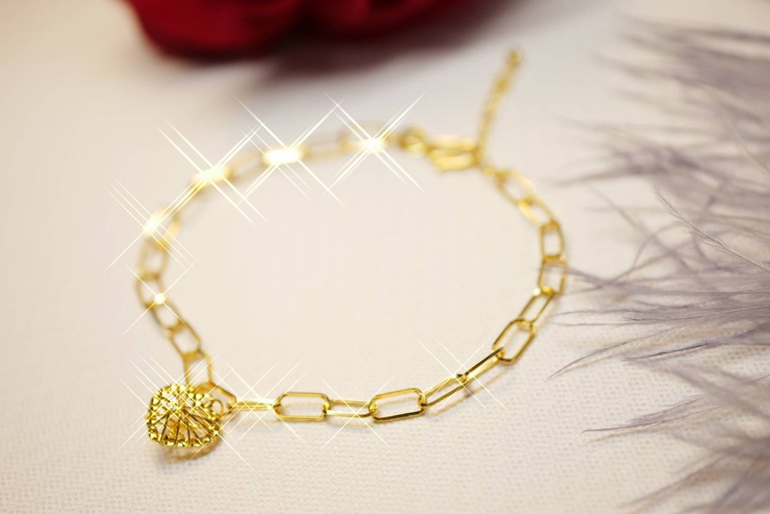 黄金手链-镂空爱心手链-女手链 - 手链/手环 - 24k 金 金色