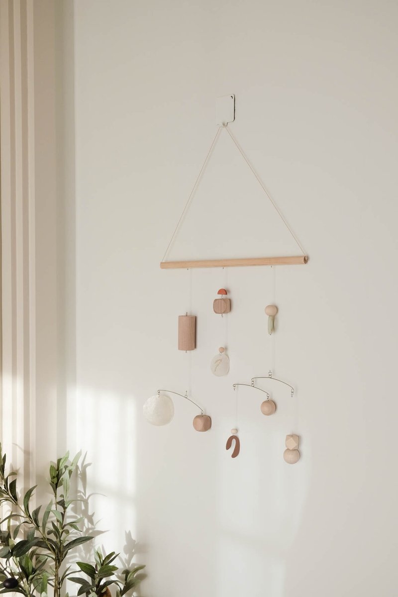 Gemini Hanging mobile - 墙贴/壁贴 - 木头 
