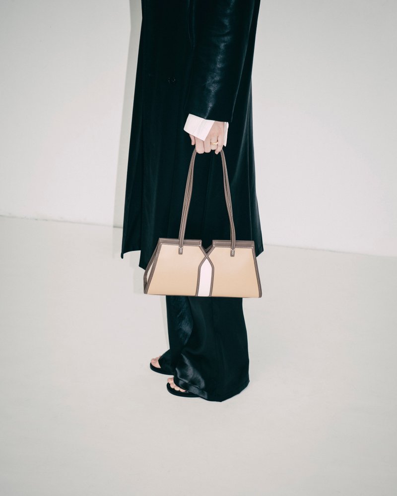 Femance Lancet S 驼 手提包 腋下包 原创设计 小众品牌 - 侧背包/斜挎包 - 真皮 咖啡色