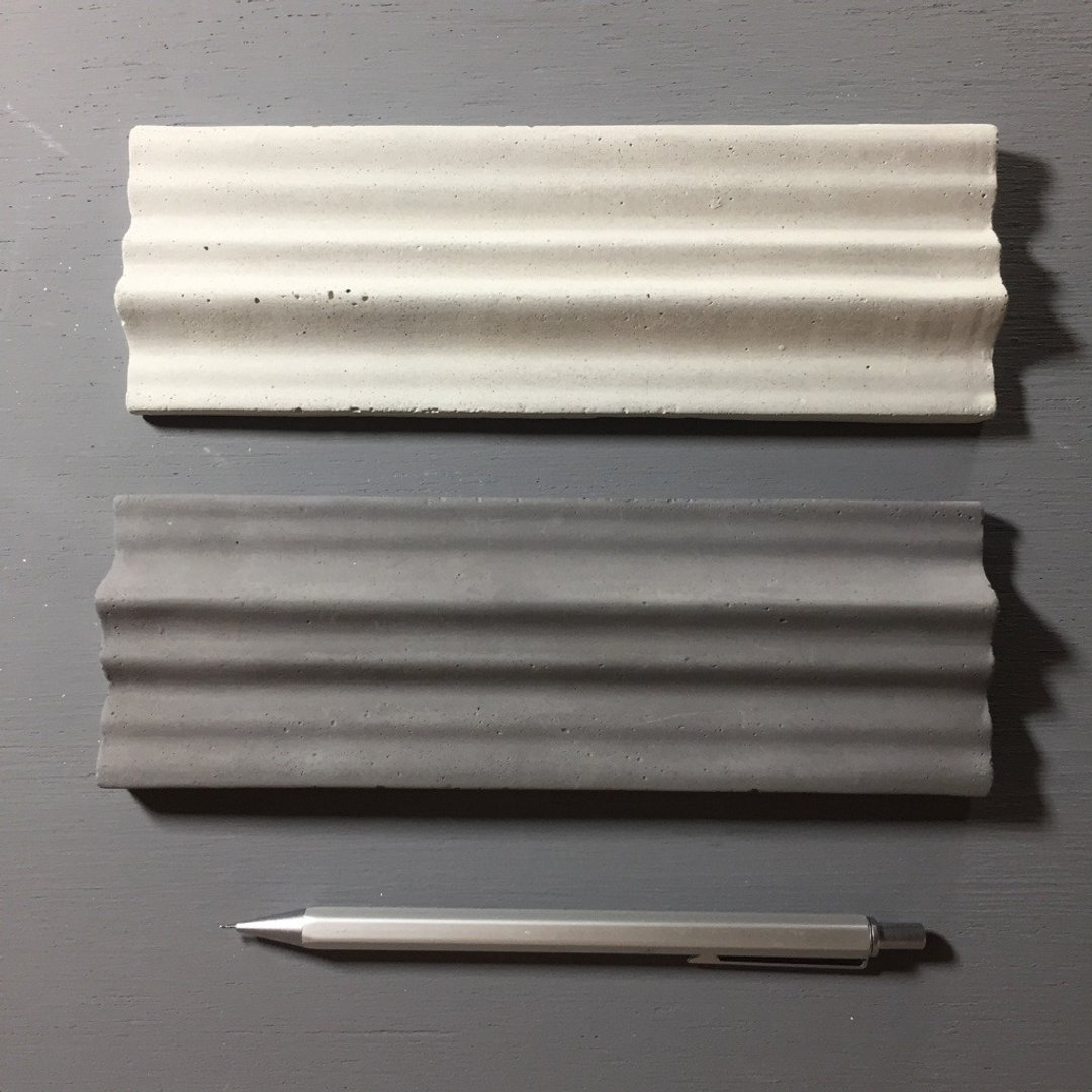 清水模作品 - 水泥笔碟-波浪 - 呈现水泥最原始颜色及质感 - 笔筒/笔座 - 水泥 灰色