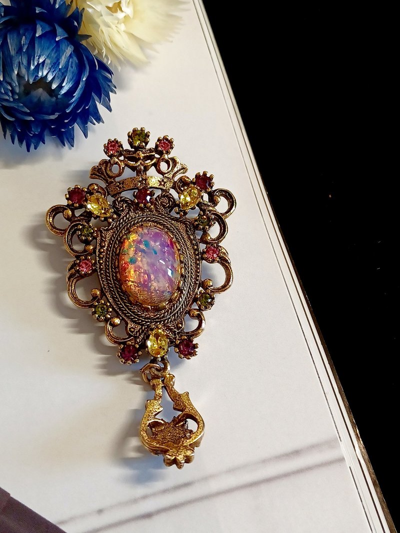 vintage jewelry Sarah cov 伯爵夫人粉红色仿蛋白石吊坠 胸针 - 胸针 - 其他金属 