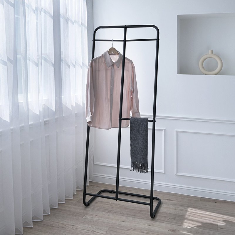 【Sim'n Coz】L型双排挂衣架/落地衣架/吊衣杆 (黑) - 衣架/挂勾 - 其他金属 黑色