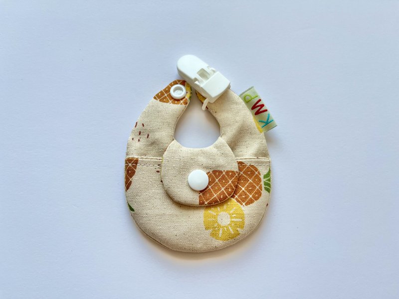 围兜兜造型平安袋 凤梨切片 - 平安符/符袋 - 棉．麻 多色