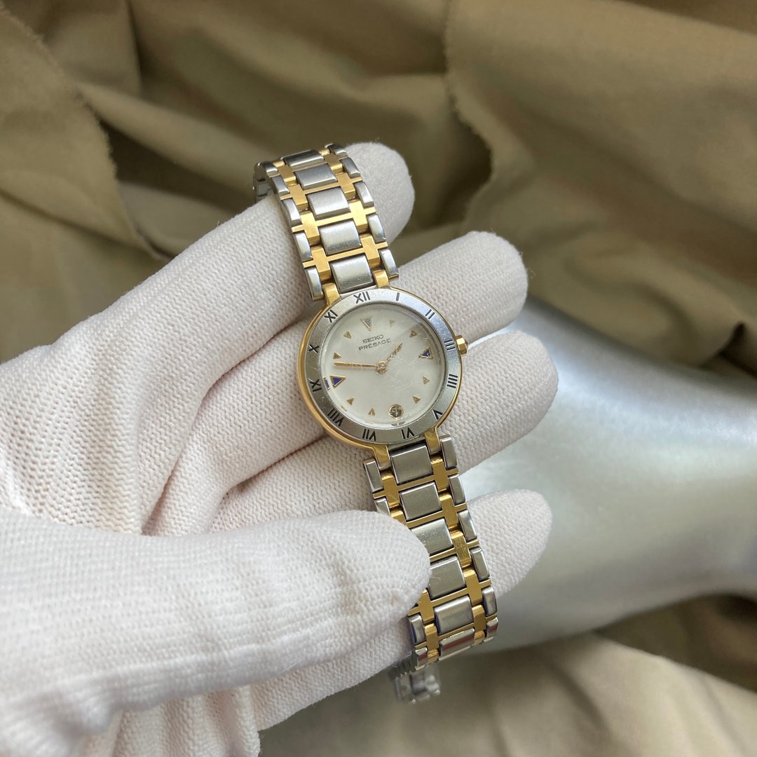 SEIKIO Presage 罗马数字银色圆形 三角形时标 古董表 vintage - 女表 - 其他金属 银色