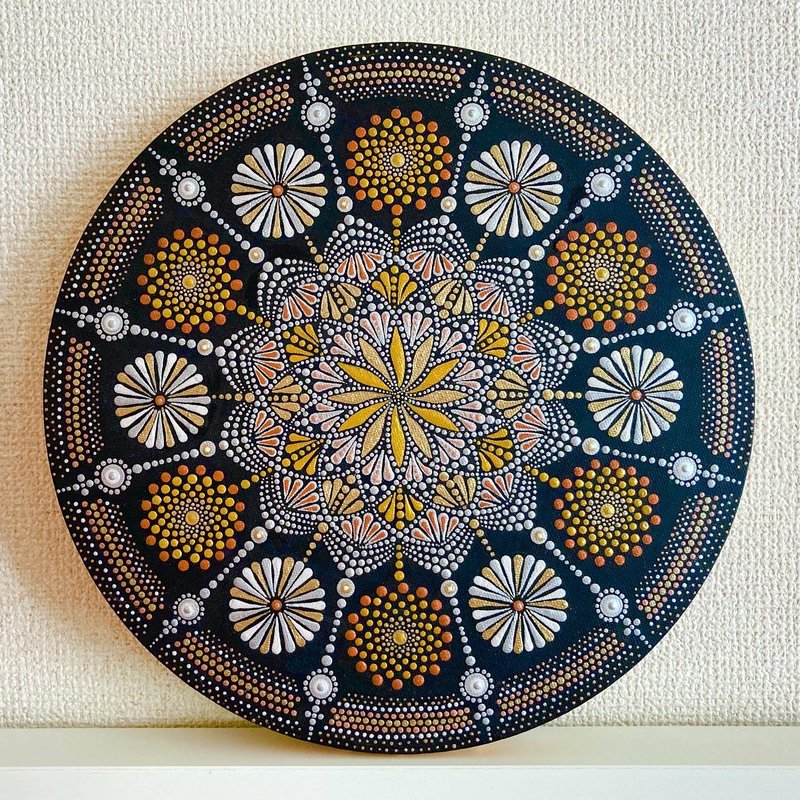 Dot Mandala Fireworks No.6 Gold Silver 30cm - 海报/装饰画/版画 - 棉．麻 金色