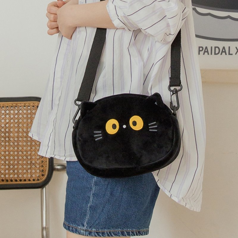 Paidal x 黄阿玛  Socles毛绒侧背包化妆包 - 侧背包/斜挎包 - 棉．麻 黑色