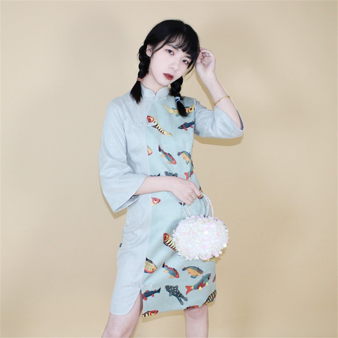 清新綠色 桃皮絨水滴扣拼接修身旗袍 新中式少女風改良洋裝連身裙 - 旗袍 - 其他人造纤维 绿色