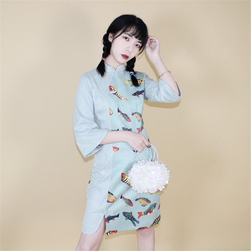 清新綠色 桃皮絨水滴扣拼接修身旗袍 新中式少女風改良洋裝連身裙 - 旗袍 - 其他人造纤维 绿色