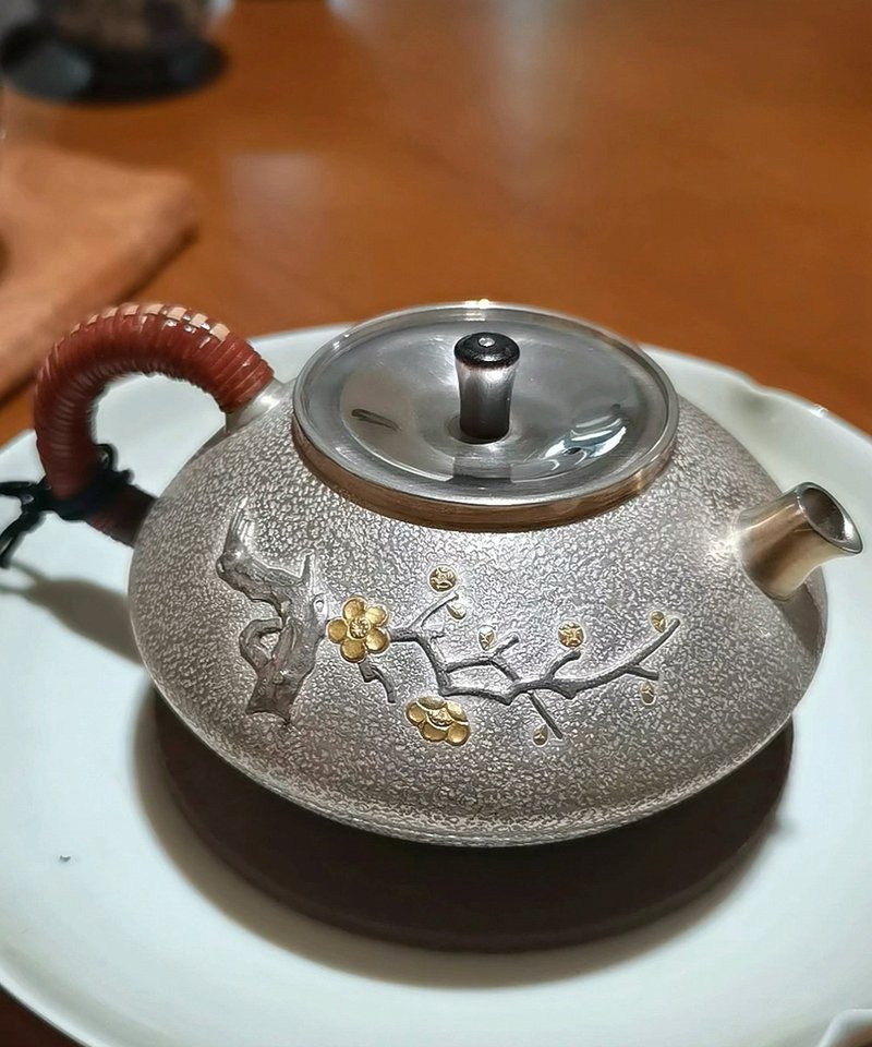 尚幀品大師系列 寸彥同大師手造 一枝清氣 純銀壺 銀茶壺 180cc - 茶具/茶杯 - 纯银 