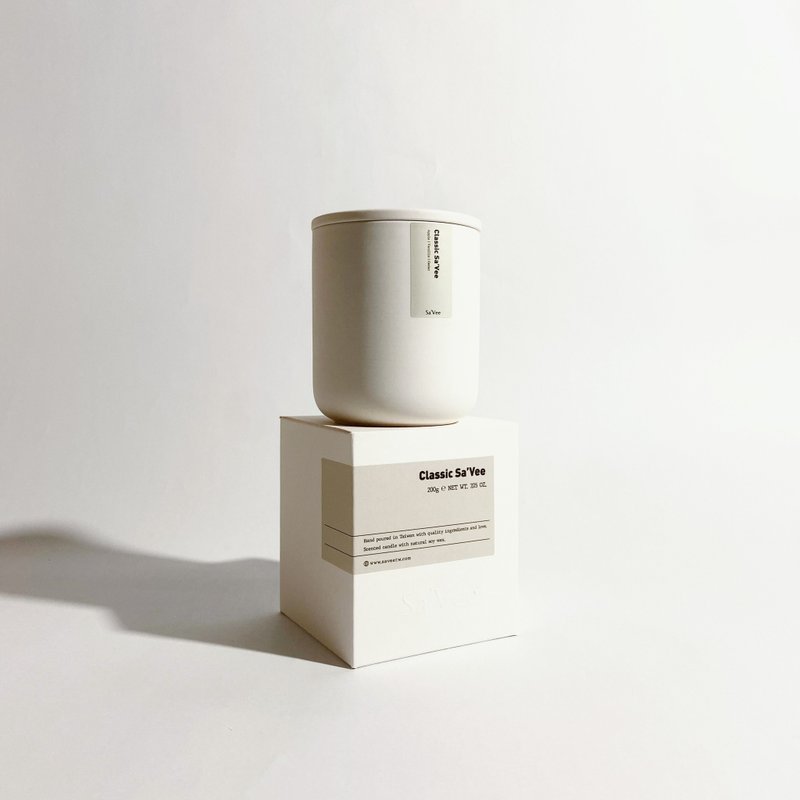 陶杯木芯蜡烛 No.22 Classic Sa'Vee 经典香 - 花香木质调 - 蜡烛/烛台 - 陶 白色