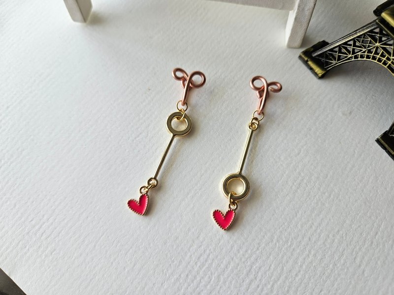 【锁心】粉红色~无痛耳夹、夹式耳环、耳钩 - 耳环/耳夹 - 其他材质 粉红色