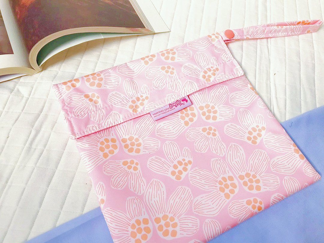 粉色花朵 手工食物袋 袋型有盖款 - 便当盒/饭盒 - 其他材质 
