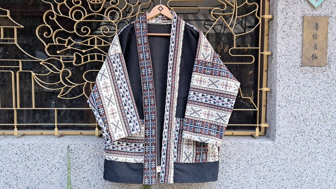 AMIN'S SHINY WORLD 黑与民族的冲突与平衡 KIMONO  ONLY系列 - 男装外套 - 棉 多色