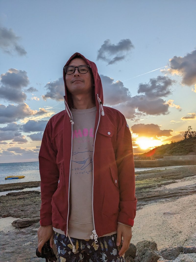 有机棉 原创插画 运动衫 - 女装上衣 - 棉．麻 卡其色