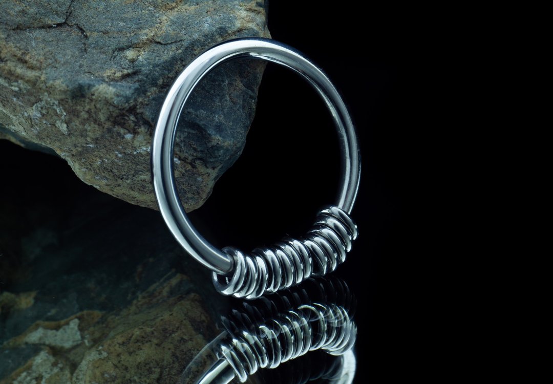 Anxiety Titanium Ring - Stress Relief Round Ring - Anti-stress Ring - 戒指 - 其他金属 银色