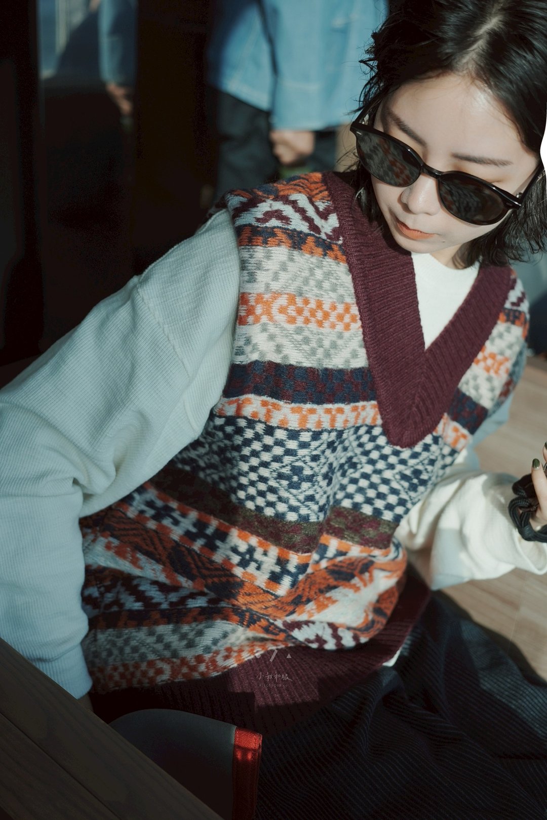 南瓜图腾V领针织背心 - 2色 Wool 7% - 红图腾 - 女装背心 - 其他人造纤维 红色