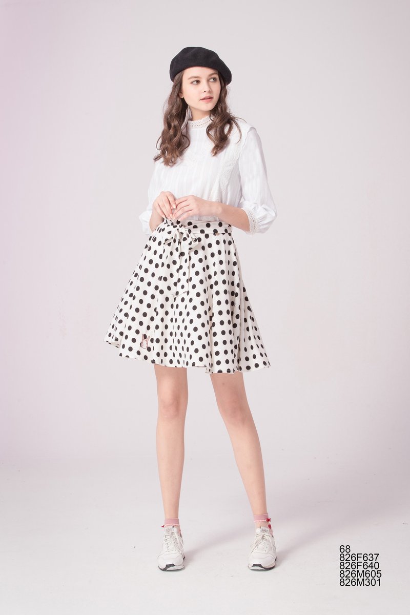 兔子绣花展波圆裙     826F640 - 裙子 - 棉．麻 白色