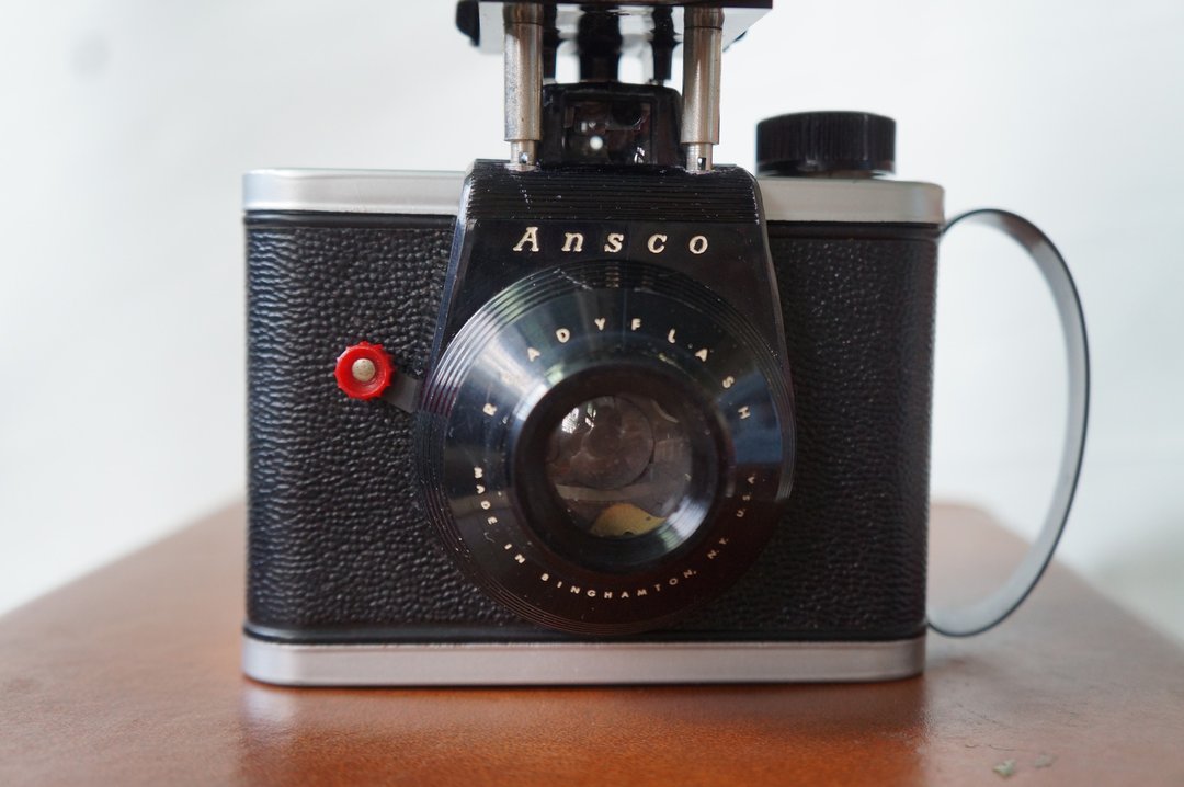 古董相机 1952s Ansco Readyflash Camera - 相机 - 其他金属 黑色