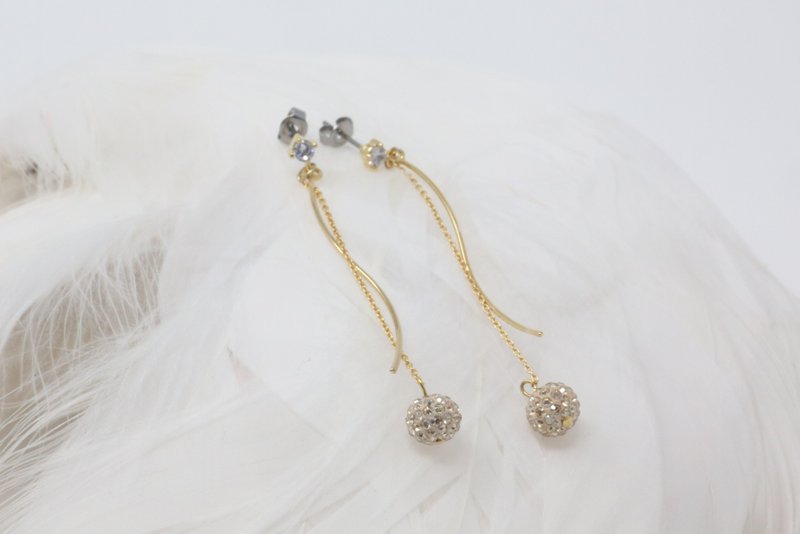 Meteor's Glimmer Pierced Earrings & Earrings - 耳环/耳夹 - 水晶 金色