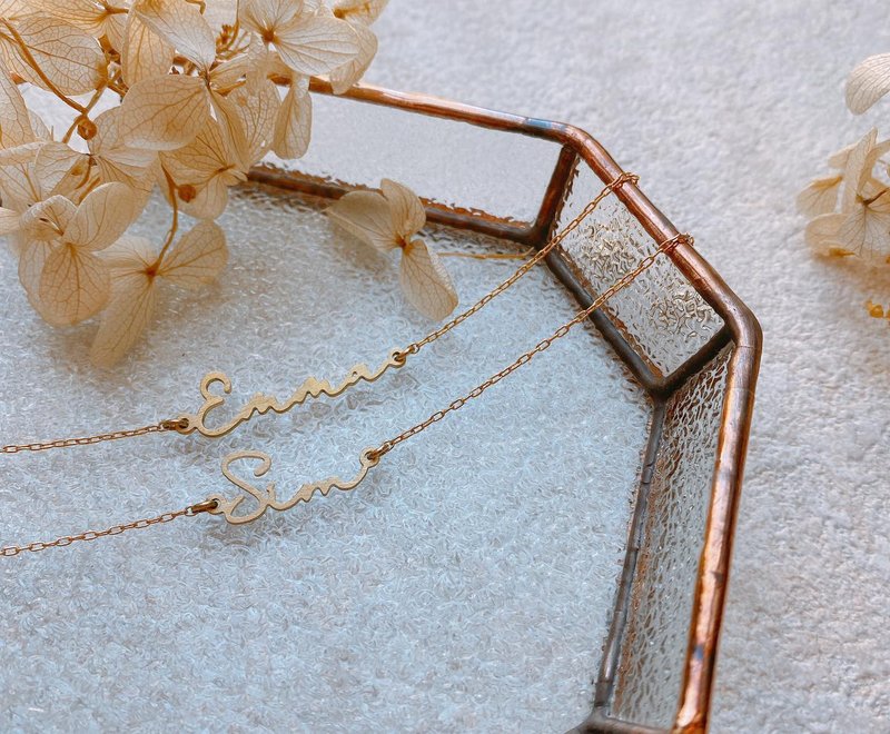 【定制化礼物】黄铜字母姓名项链 - 项链 - 铜/黄铜 金色