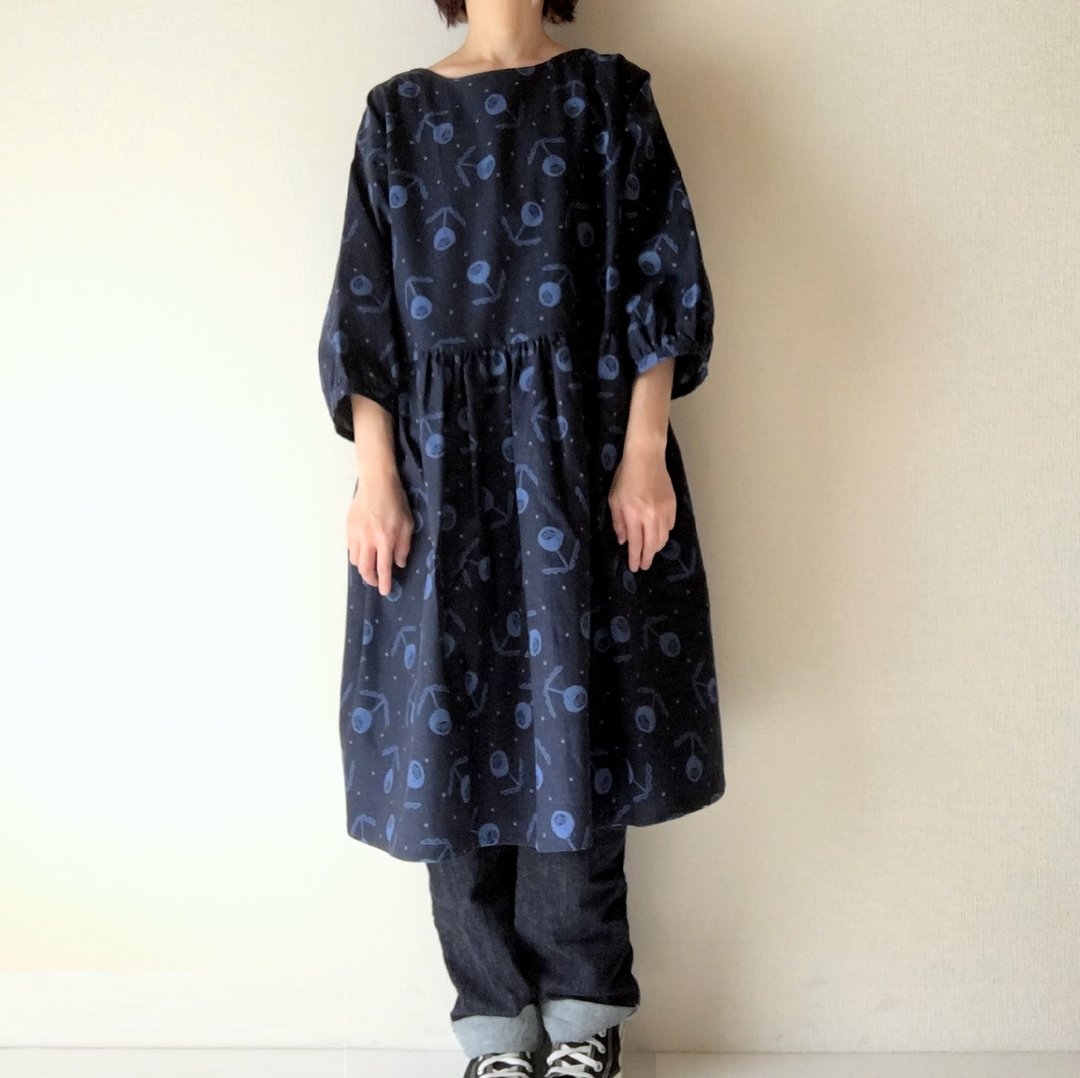 flower　one-piece　dress　navyblue - 洋装/连衣裙 - 棉 黑色
