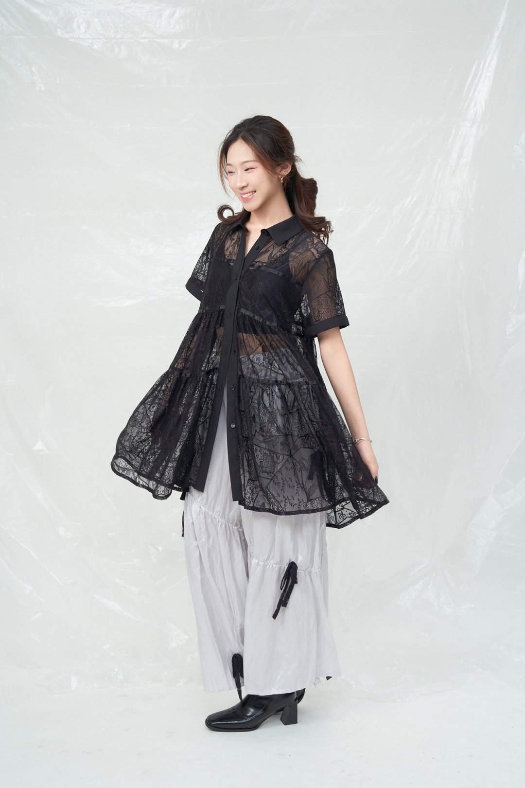 午后微光蕾丝短袖衬衫 神秘黑 - 女装衬衫 - 尼龙 