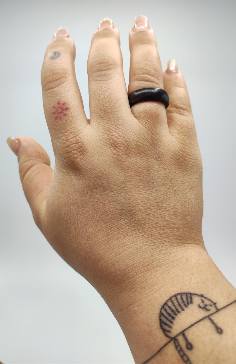 木制手工戒指。采用 Osmo 护木油涂层。 - 戒指 - 木头 