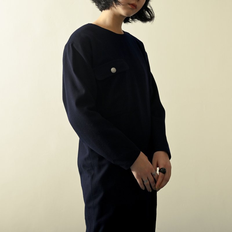 【NaSuBi Vintage】俐落轮廓纯色毛料古着洋装 - 洋装/连衣裙 - 其他人造纤维 蓝色