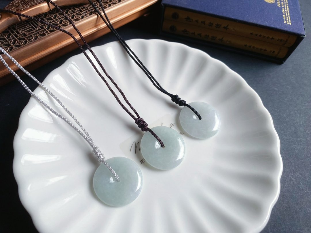 天然缅甸玉翡翠 冰晴底带绿质细 平安扣 项链 礼物 满月礼 - 项链 - 玉石 绿色