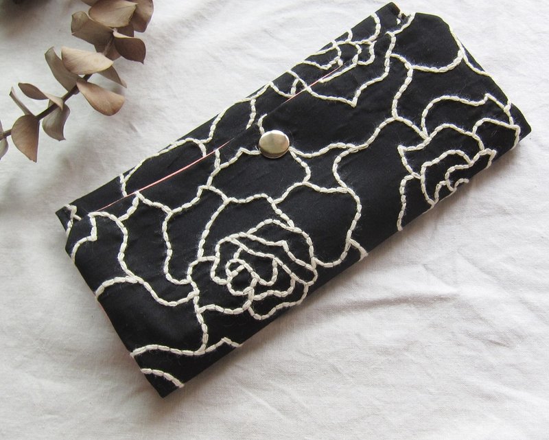 花线刺绣钱包 - 皮夹/钱包 - 棉．麻 