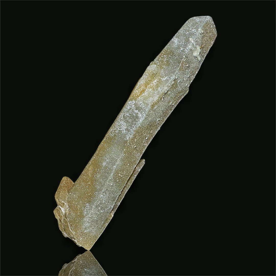 内蒙古蜡烛水晶 桥梁水晶 稀有大尺寸雷射激光手术刀水晶 闪亮 - 摆饰 - 水晶 银色
