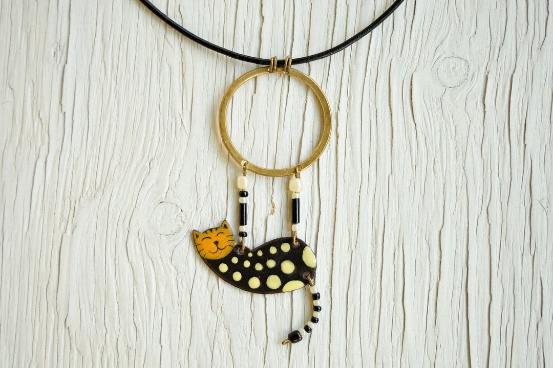 Spotty Cat, Enamel Necklace, Spotted Cat, Bengal Cat, Circus, Aerialist, - 项链 - 珐琅 黑色